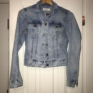 Jean Jacket H&M Size 4 Women’s